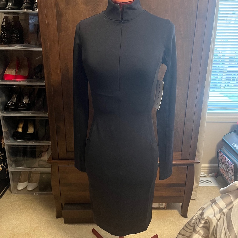 BNWT Athleta Black winter dress size Small/Tall